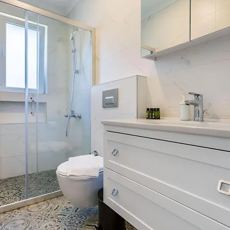 Nergis By Safiya * Göcek