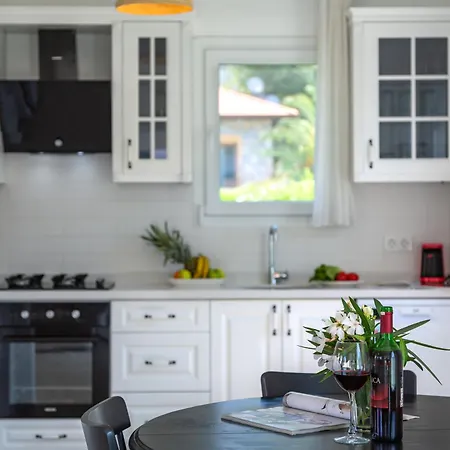 Apartment Nergis By Safiya *