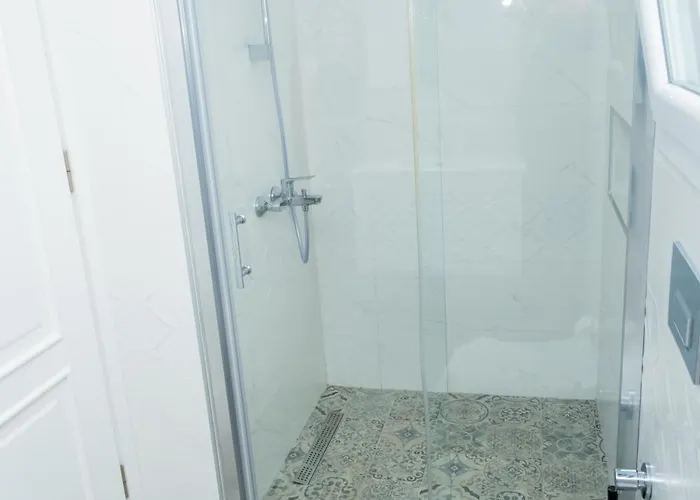 Nergis By Safiya Daire