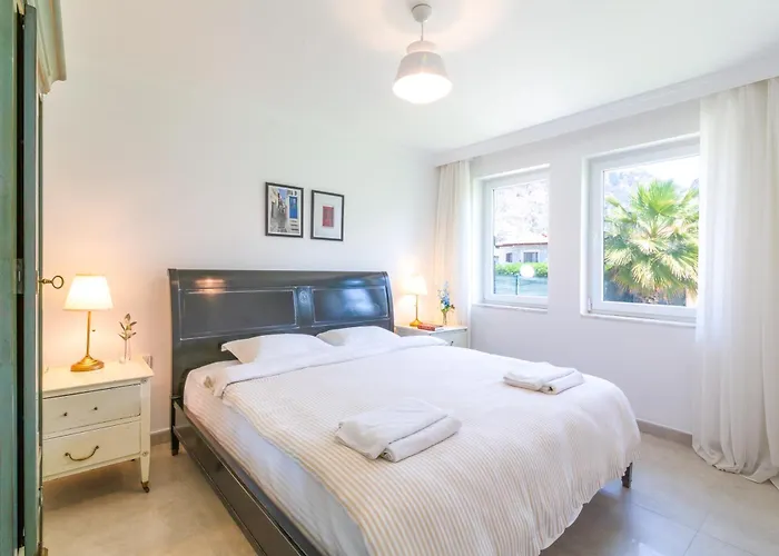 Nergis By Safiya * Göcek