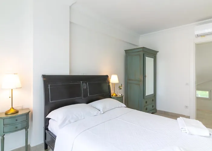 Nergis By Safiya Göcek