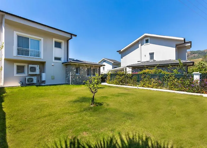 Daire Nergis By Safiya Göcek