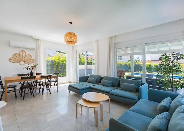 Nergis By Safiya * Göcek