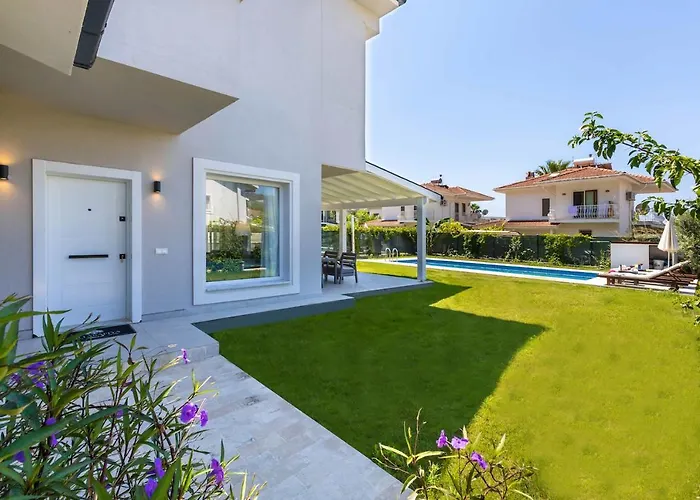 Nergis By Safiya * Göcek