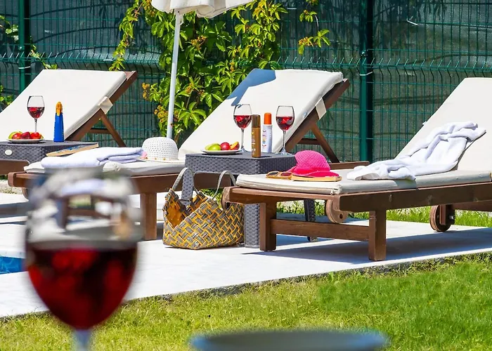 Nergis By Safiya Göcek