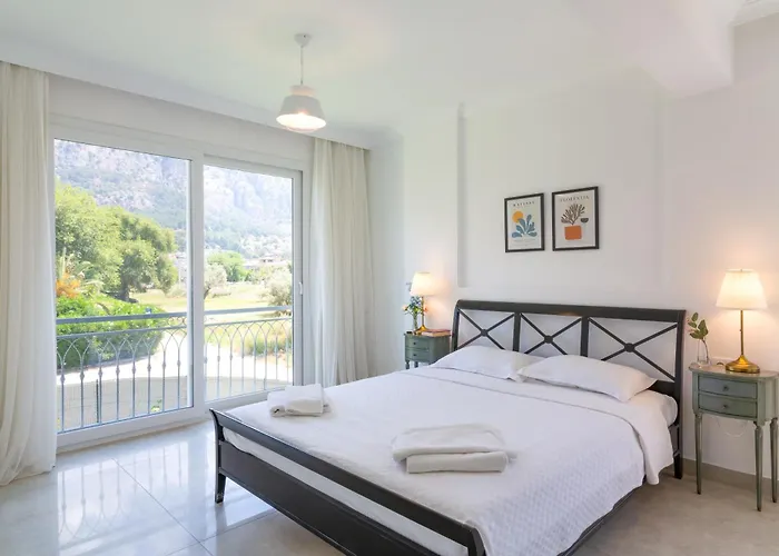 Nergis By Safiya * Göcek