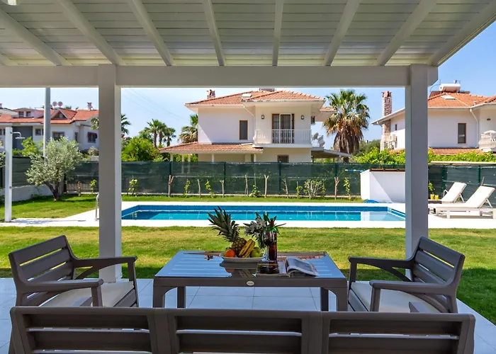 Nergis By Safiya Daire *